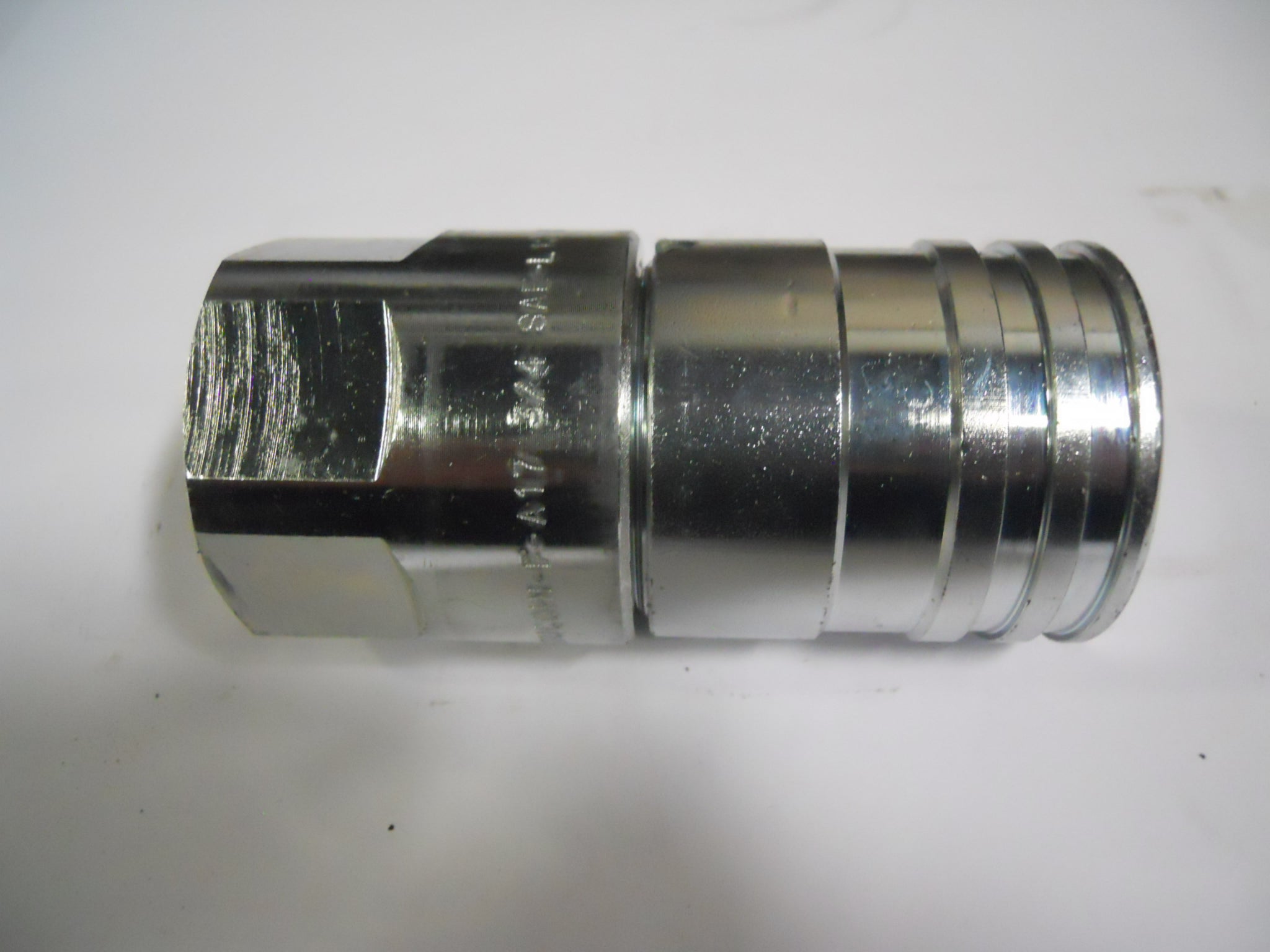 QD FF COUPLER 3/4" SAE F.A 17