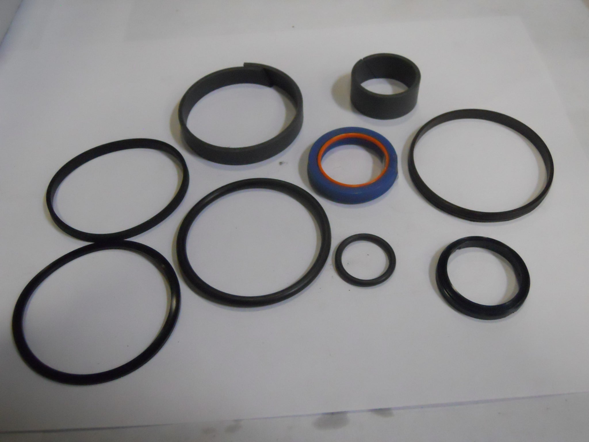 TILT CYLINDER SEAL KIT