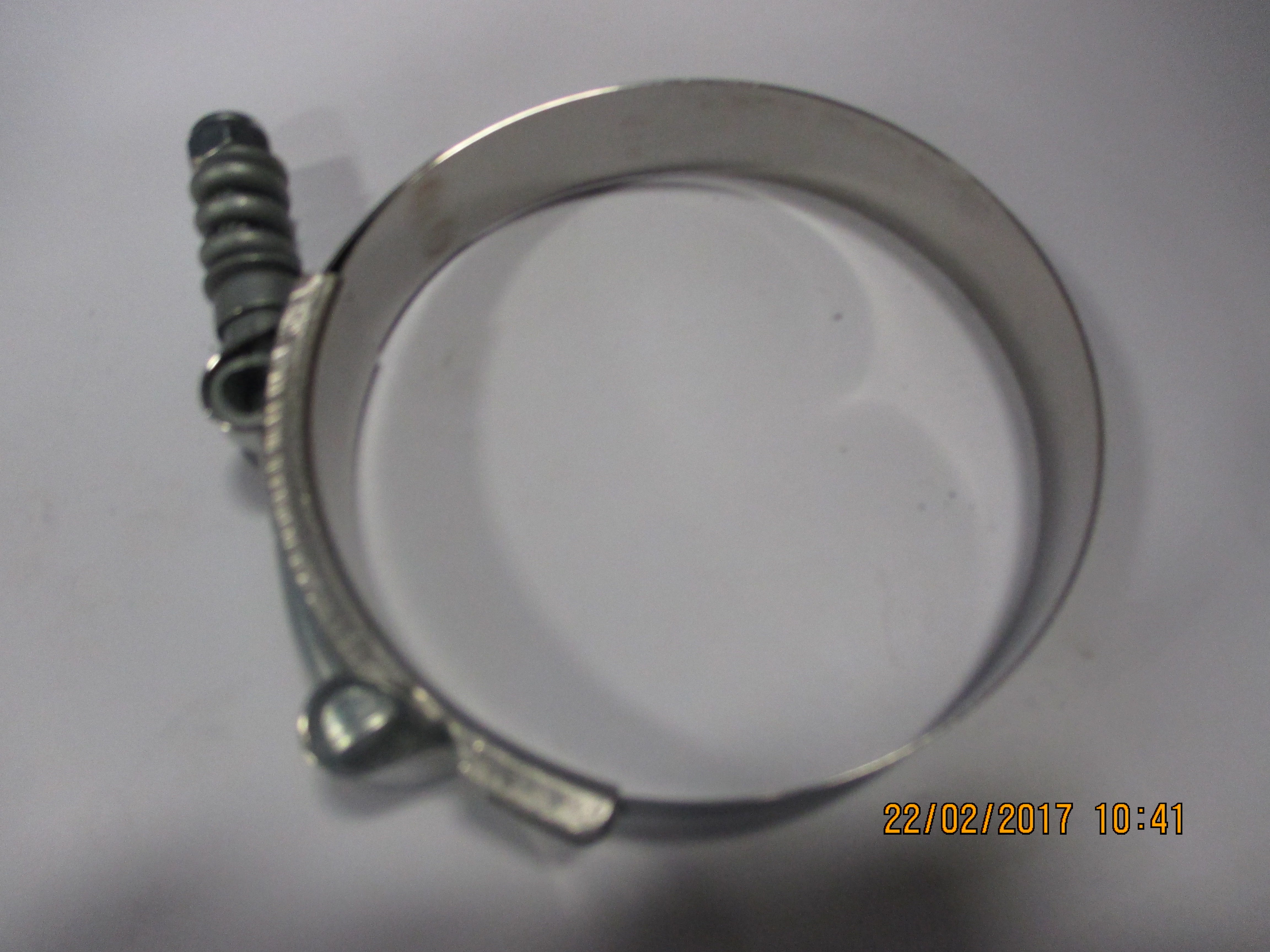 SPRING LOADED T-BOLT CLAMP