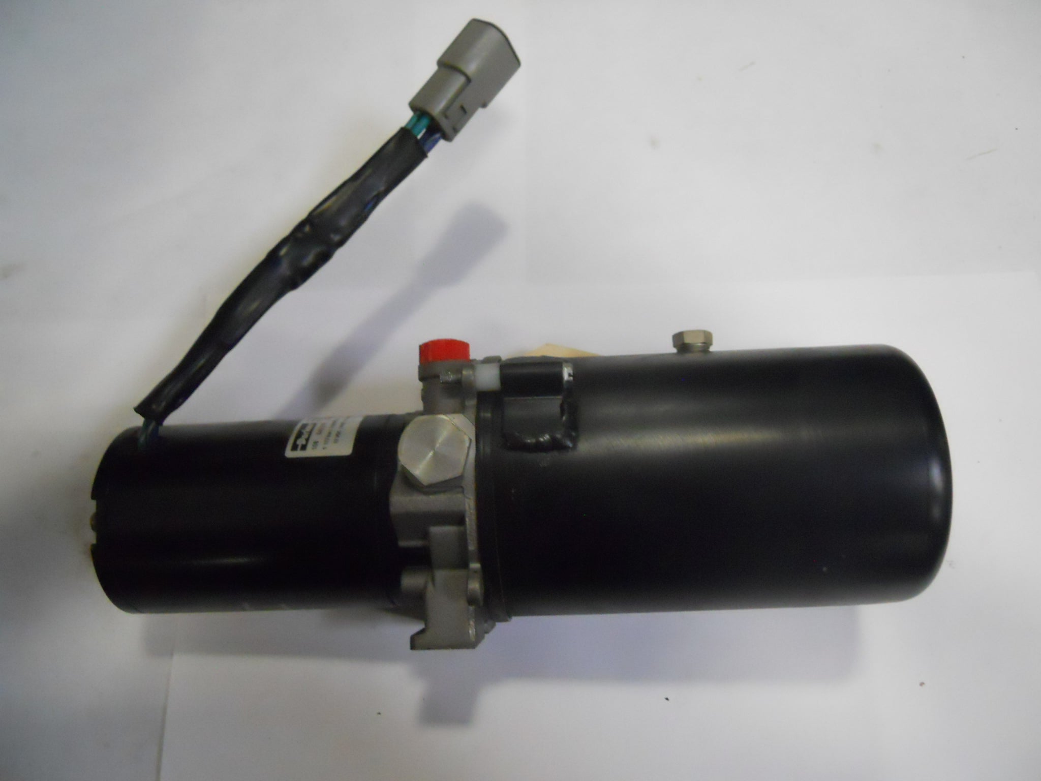 TILT CAB PUMP (12 V)