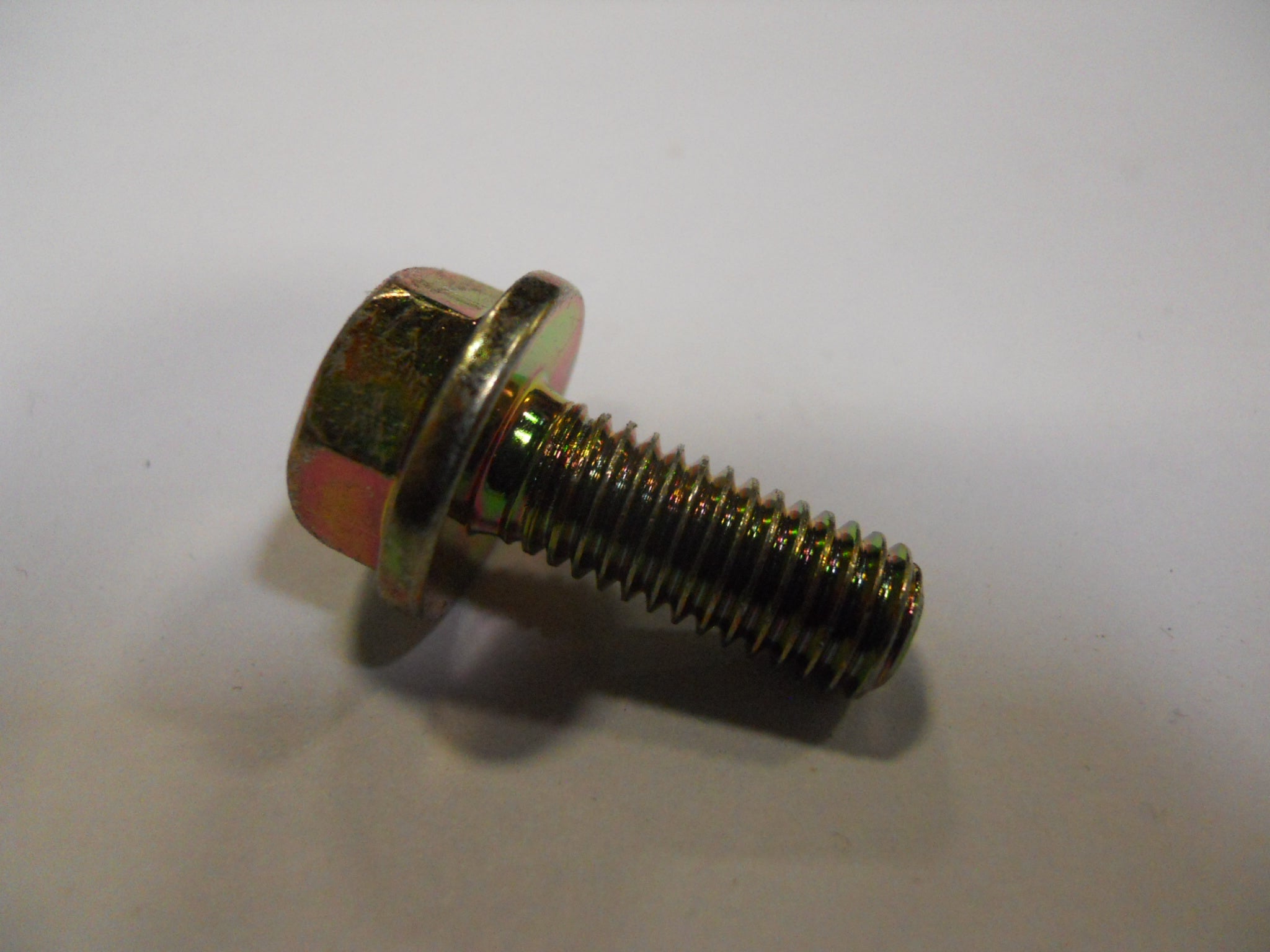 SCREW HEX FLANGE DIN 6921 8.8