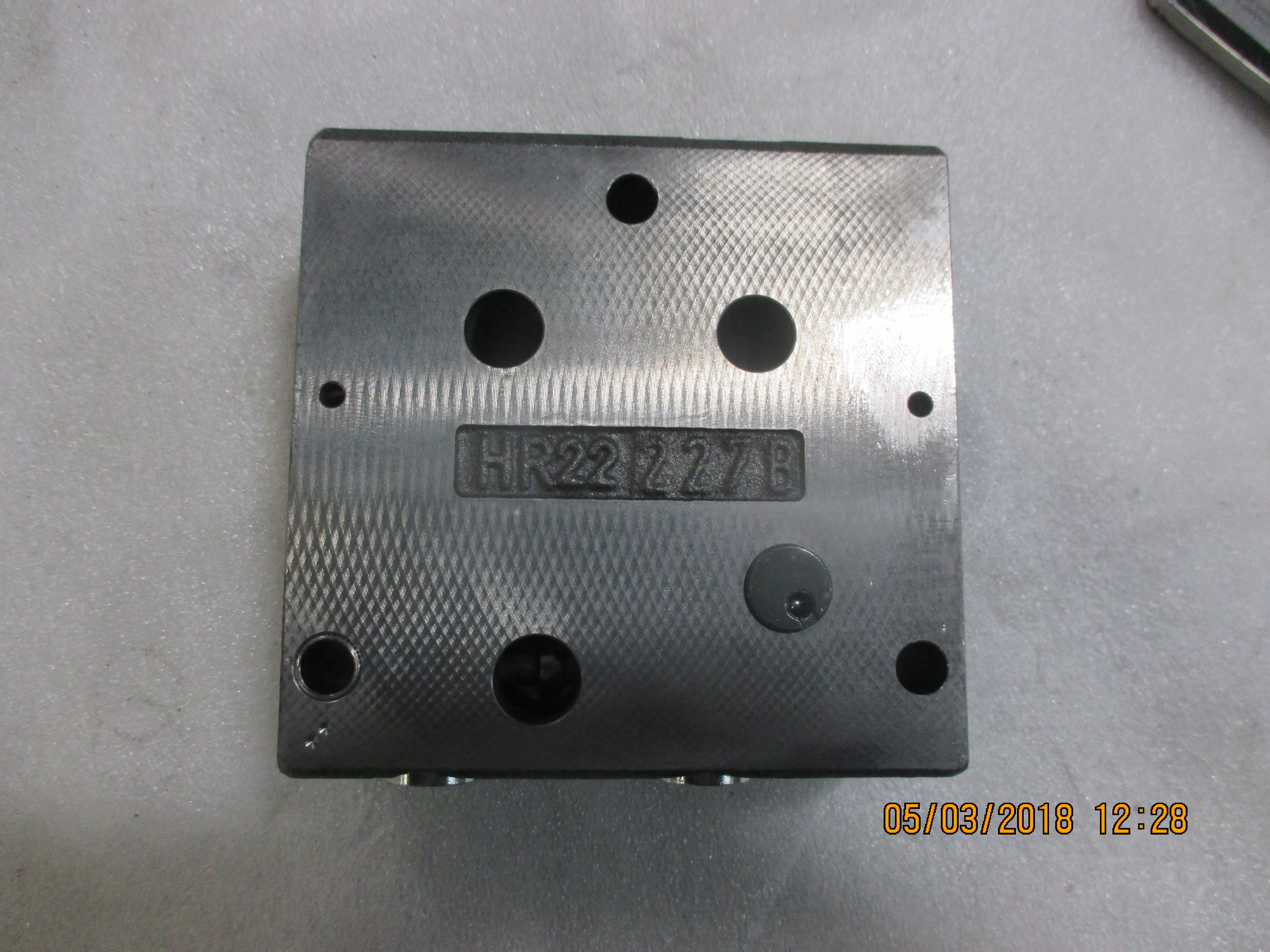 VALVE SECTION COMPENSATED A/B LS