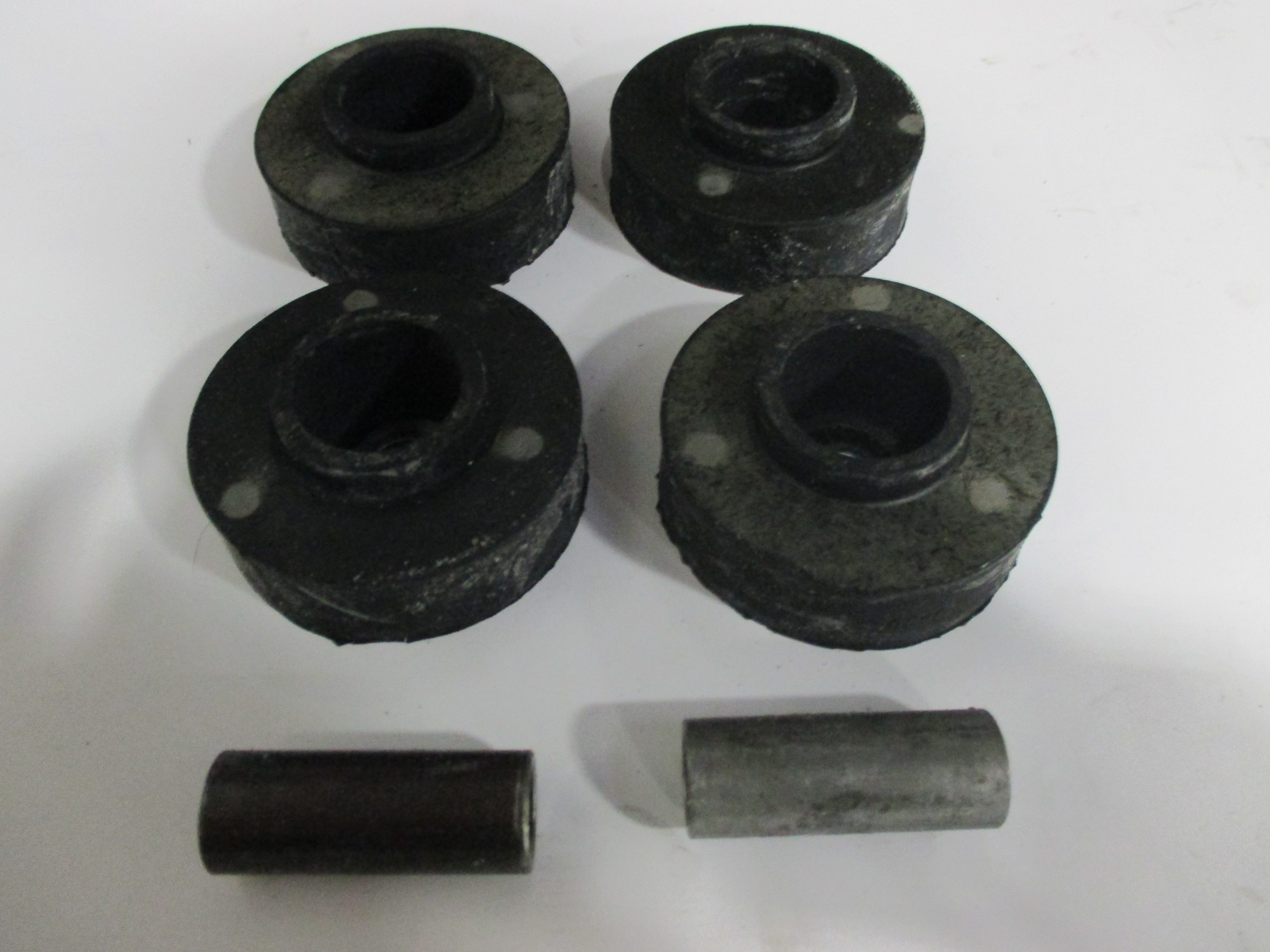 ENGINE MOUNT - FTX90