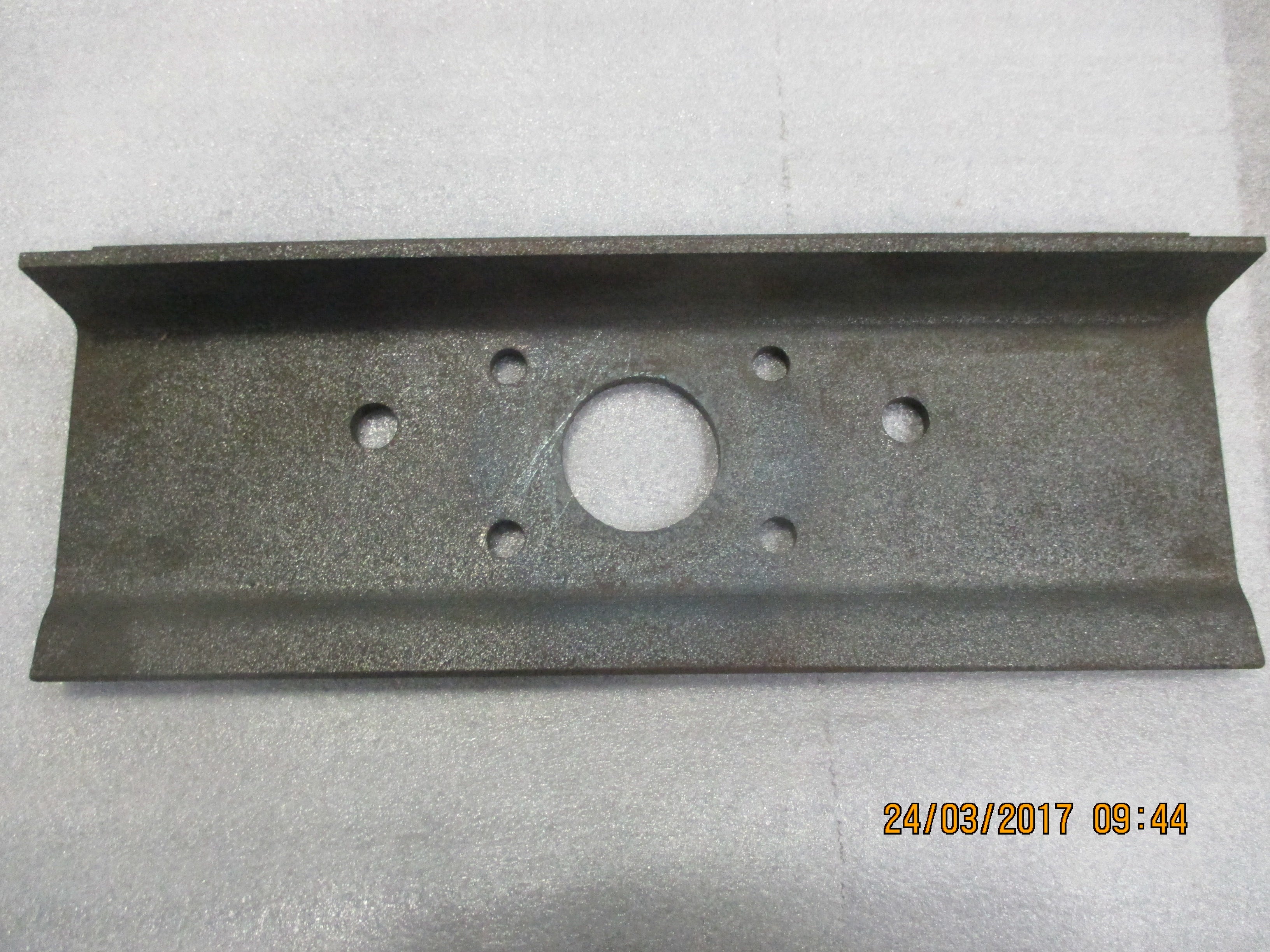 TRACK PAD SINGLE GROUSER
