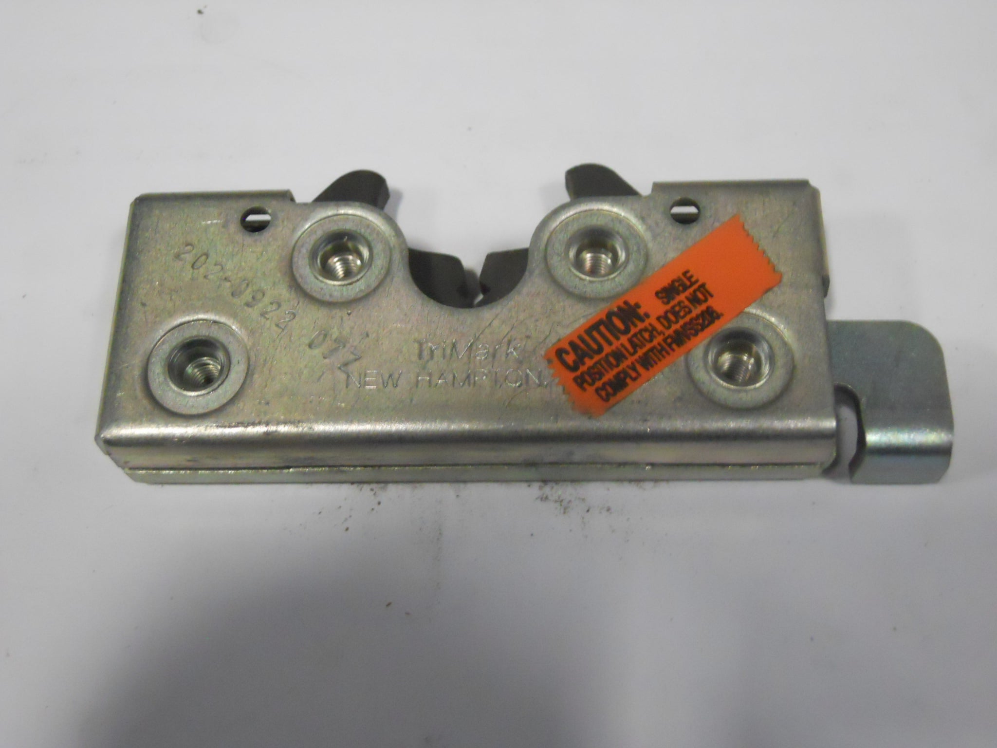 LATCH, CAM PUSH BUTTON RH