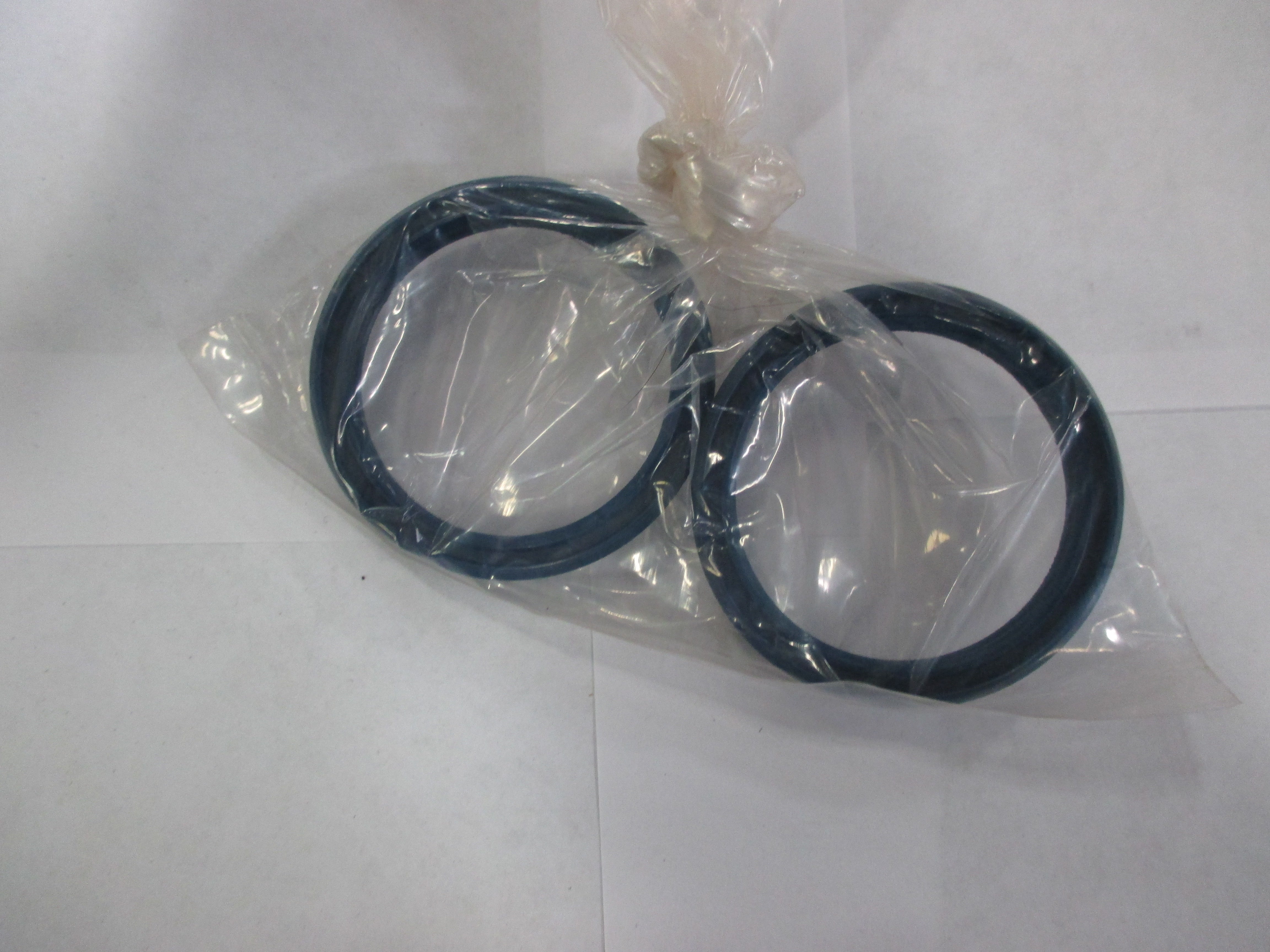 SEAL TENSIONER UNIT