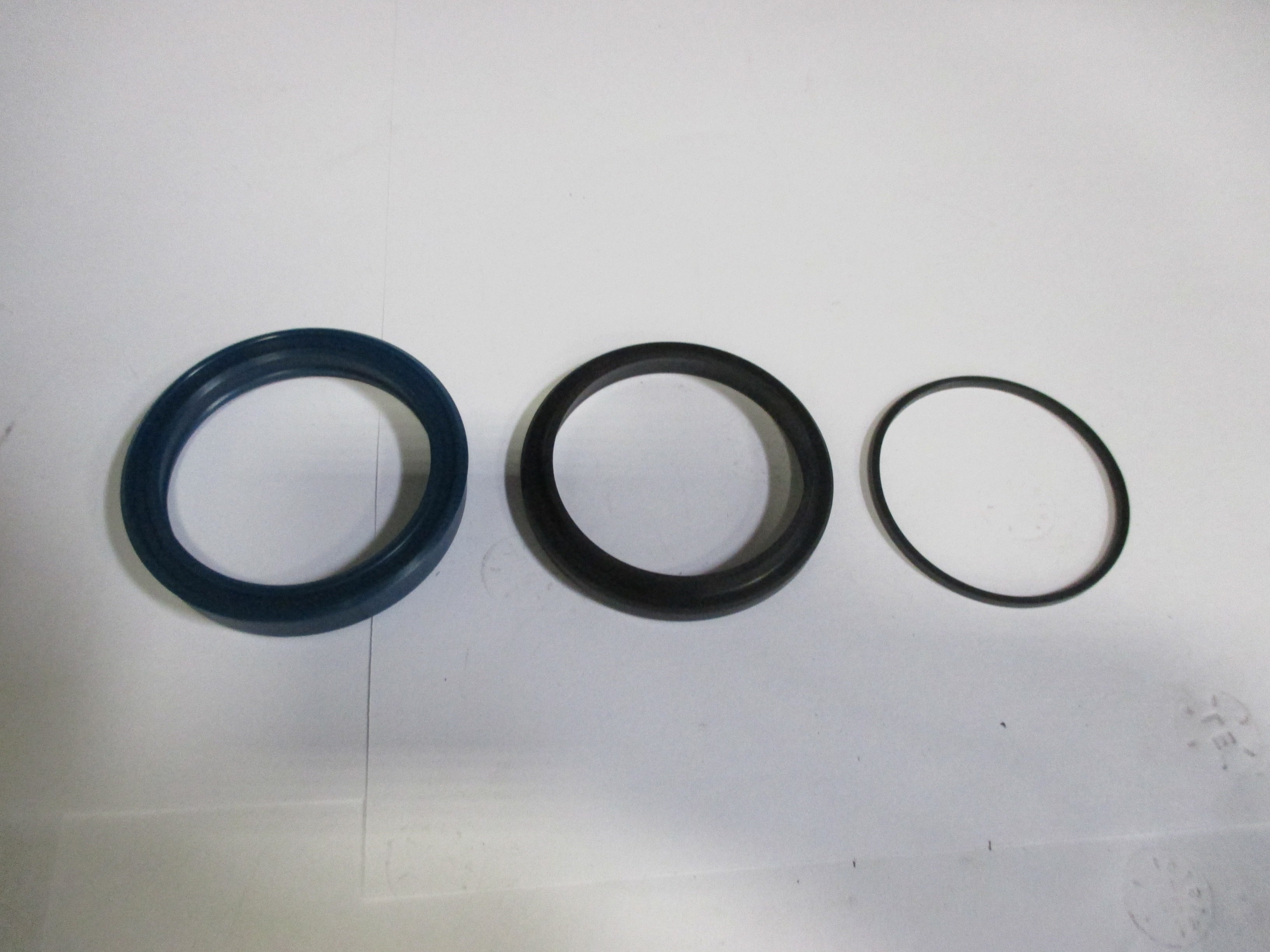 RING SEAL-IDLER PISTON