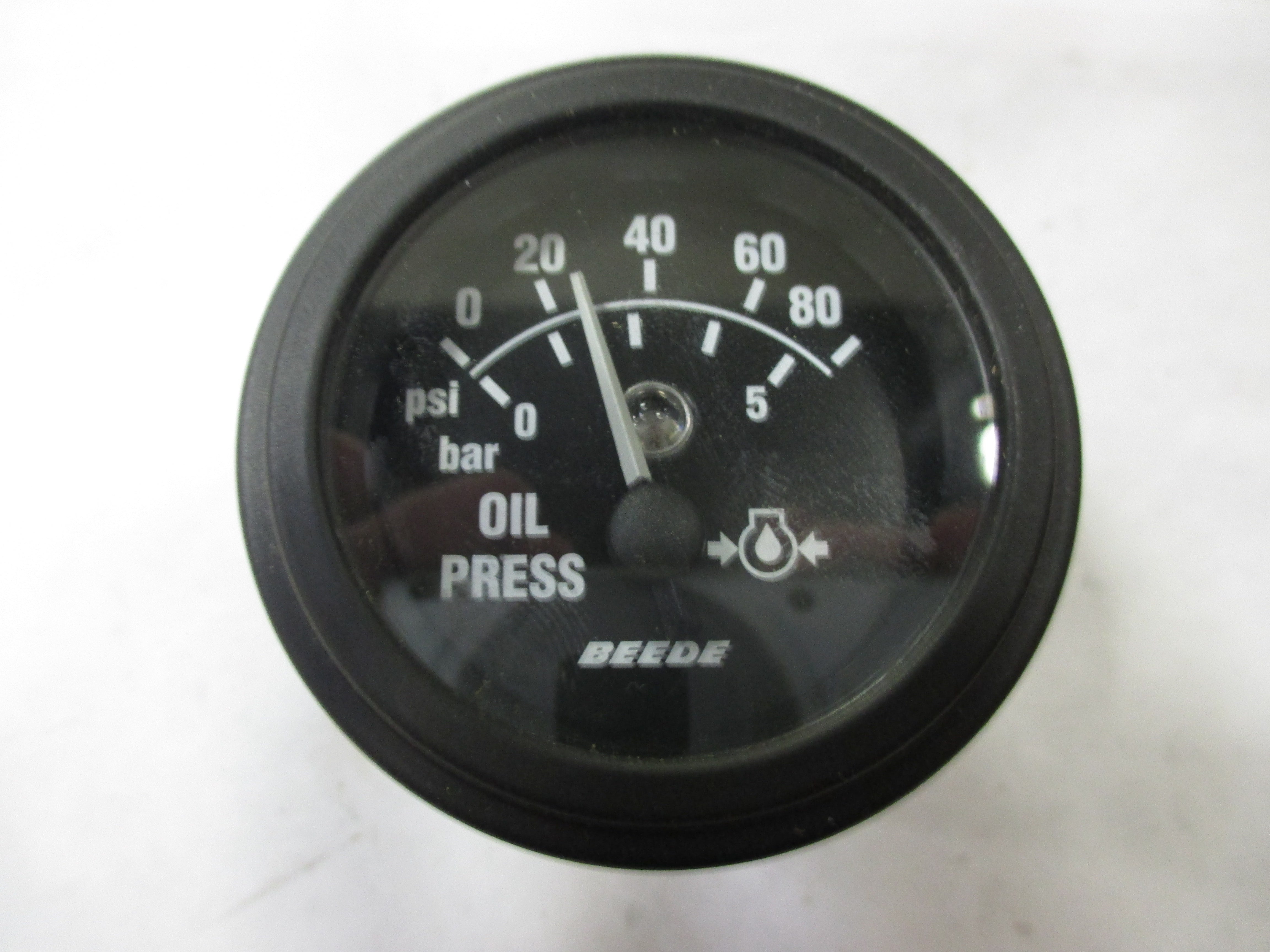 OIL PRESSURE GAUGE-BEEDE