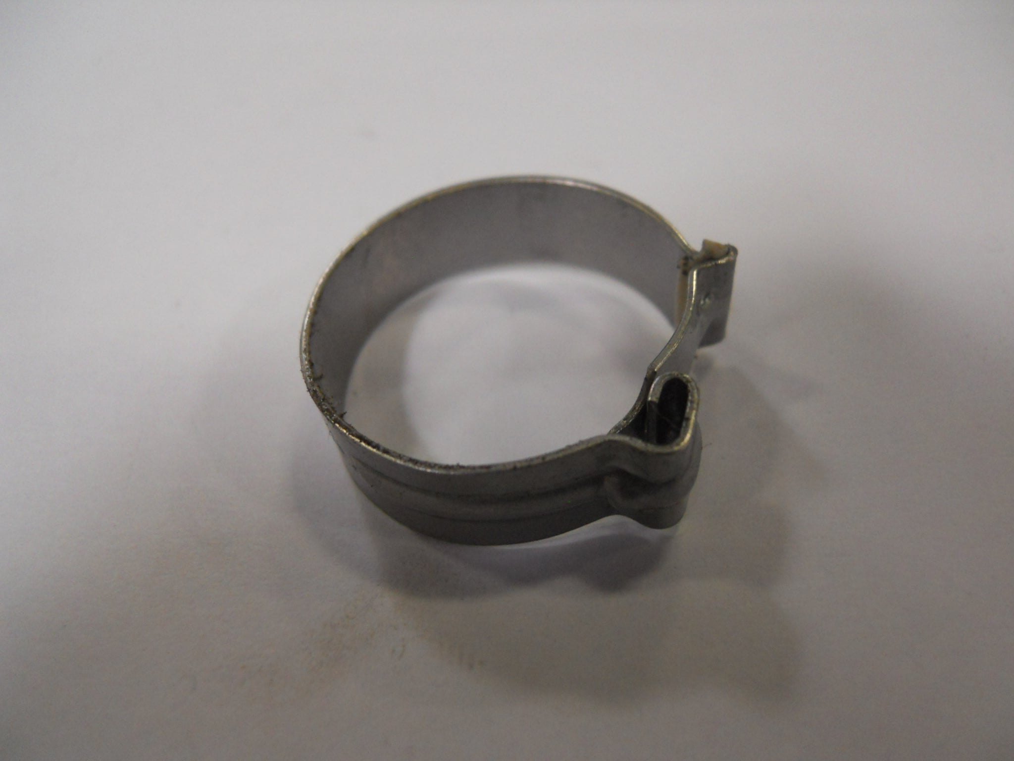 CLIP, #10 GH134 REFRIGERANT HOSE