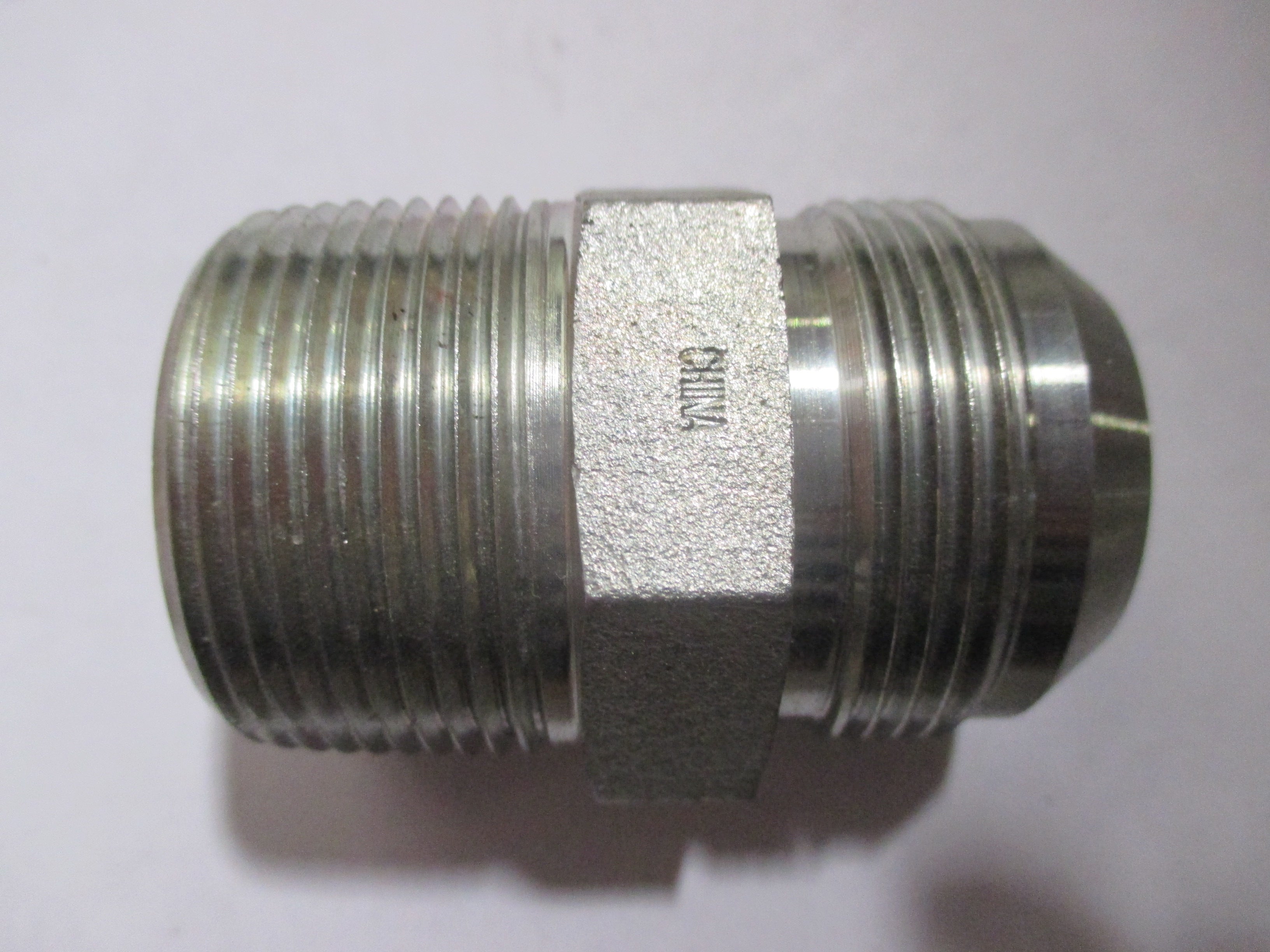 #16 MJIC TO 1" MNPT STRAIT ADAPTER