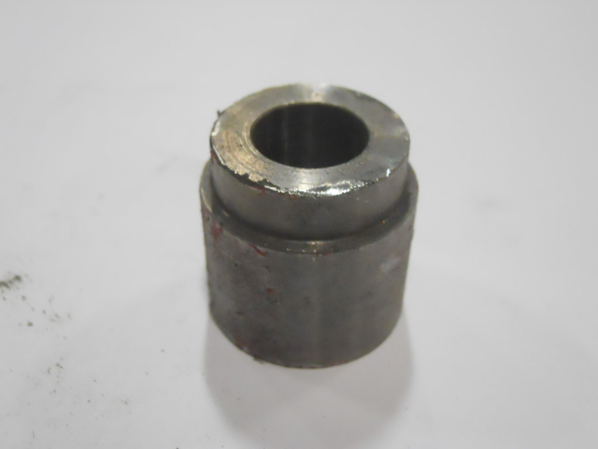 COUPLING HALF PILOTED #6 SAE ORB