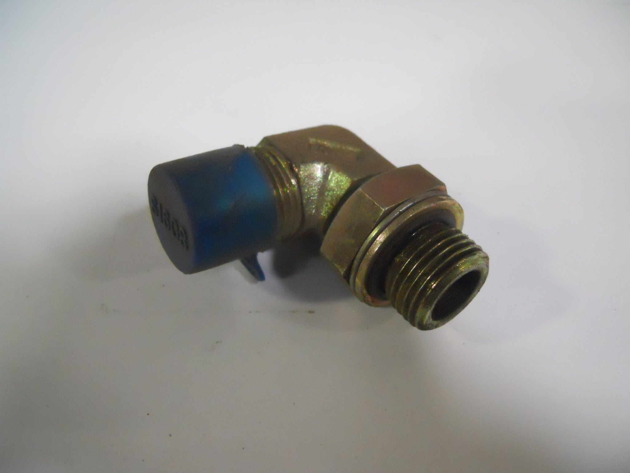 M18 x 1.5 to #8 Jic 90 deg EL