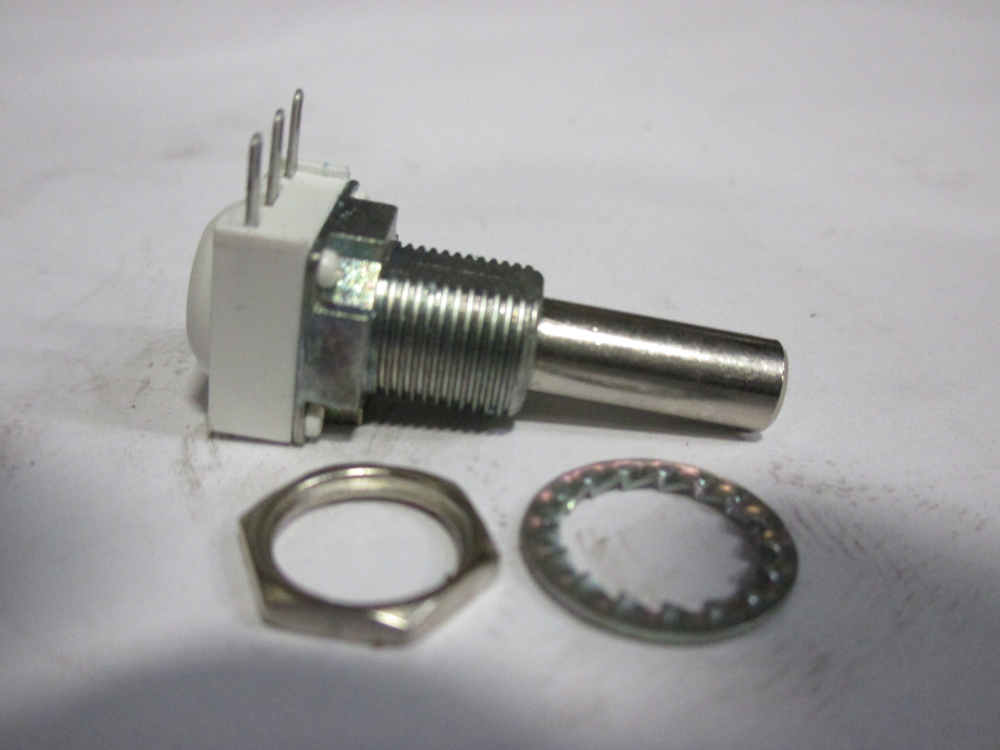 VALVE OIL MOTOR DISPLACEMENT-TRV RT