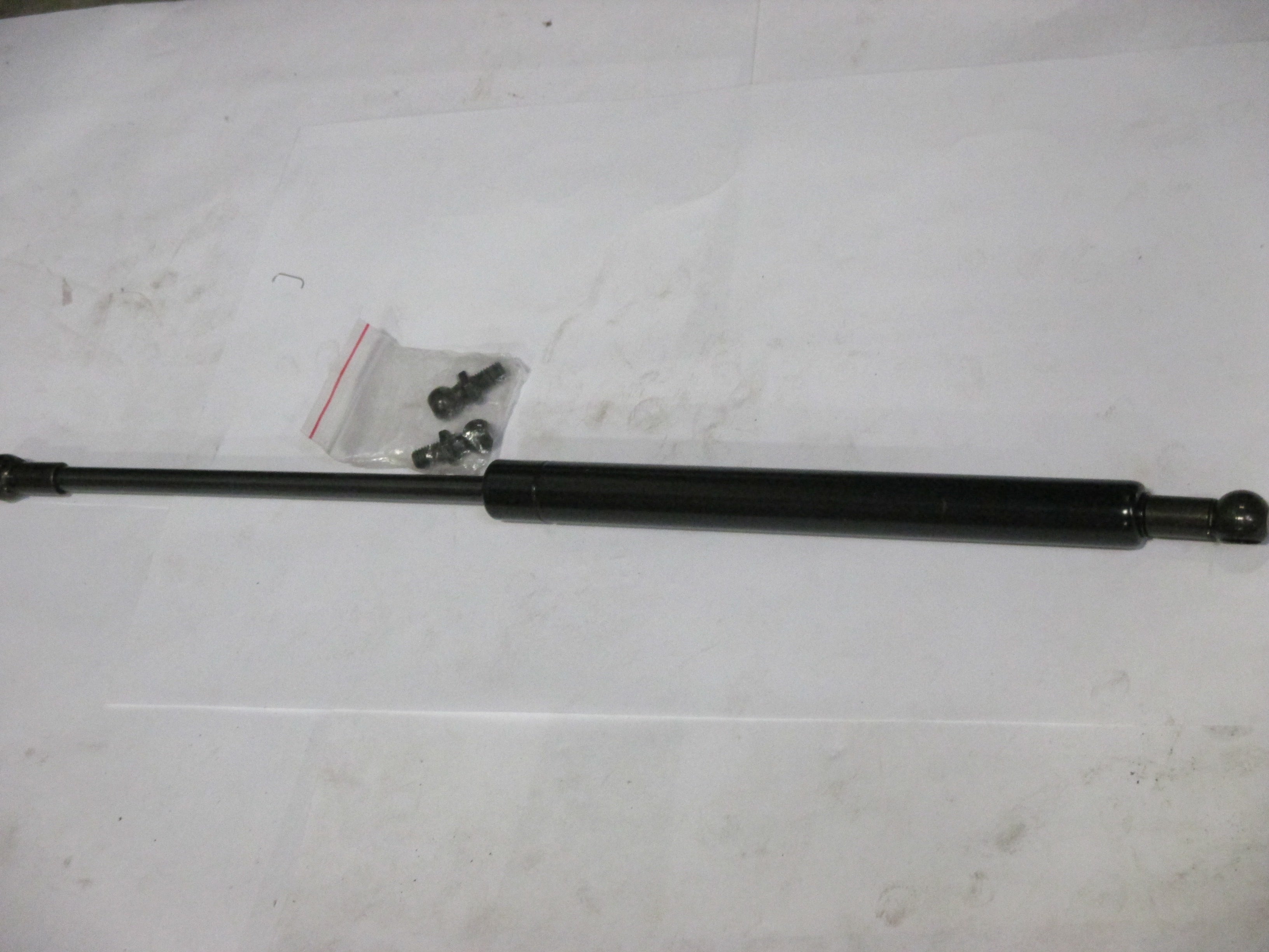 STRUT GAS RT400 FOR CABIN DOOR